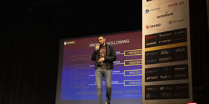 Immagini dello speech di Donato Onofri, Senior Red Team Engineer di Crowdstrike dal titolo "HijackLoader Evolution: Interactive Process Hollowing".