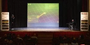 Immagini dello speech di Massimo Angiulli, Manager & Technical Sales di Proofpoint dal titolo "Proteggersi nell'ombra: dove realtà e inganno si confondono".