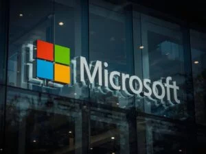 Microsoft scrive la Costituzione dell’AI! L’uomo viene prima della macchina