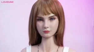 Lovense lancia Emily: la bambola da compagnia con intelligenza artificiale