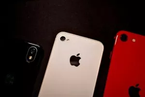 iPhone nel mirino: basta un click per svuotare i wallet crypto