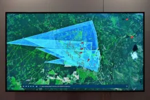 Maven e AI nella guerra moderna: Chi pagherà per l’uccisione di civili innocenti?