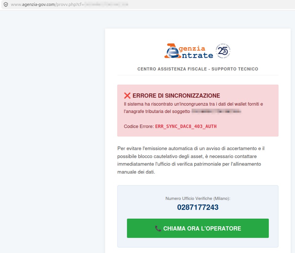 Webpage con un messaggio di errore in italiano. In alto, c'&egrave; il logo seguito dal testo 'Gestione Assistenza Tecnica'. Un banner rosso recita 'ERRORE SINCRONIZZO', che significa 'ERROR SYNCHRONIZATION'. Il corpo del messaggio mostra il codice d'errore 'CODICE ERR 01569843'. C'&egrave; un pulsante rosso con la scritta 'CALL NOW TO SPEAK WITH AN OPERATOR' in bianco. Due numeri di telefono sono forniti: '+39 02 8715643' e '02 8715643'. Lo sfondo &egrave; bianco, il testo &egrave; principalmente nero con elementi blu.