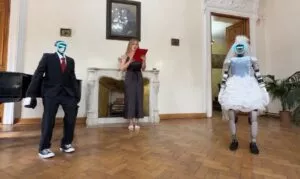 Due robot umanoidi si sposano! Ma oltre l’hype cosa rende un essere un “soggetto”?
